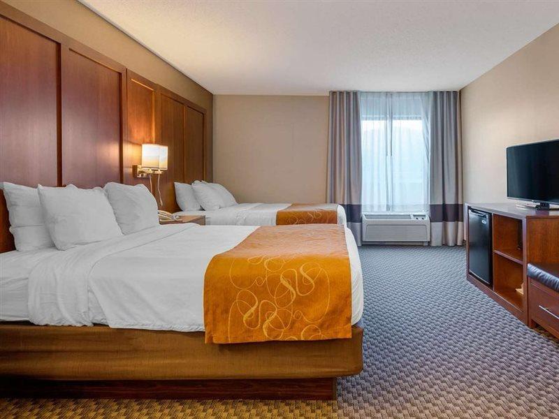 Comfort Suites South Haven Near I-96 Eksteriør bilde