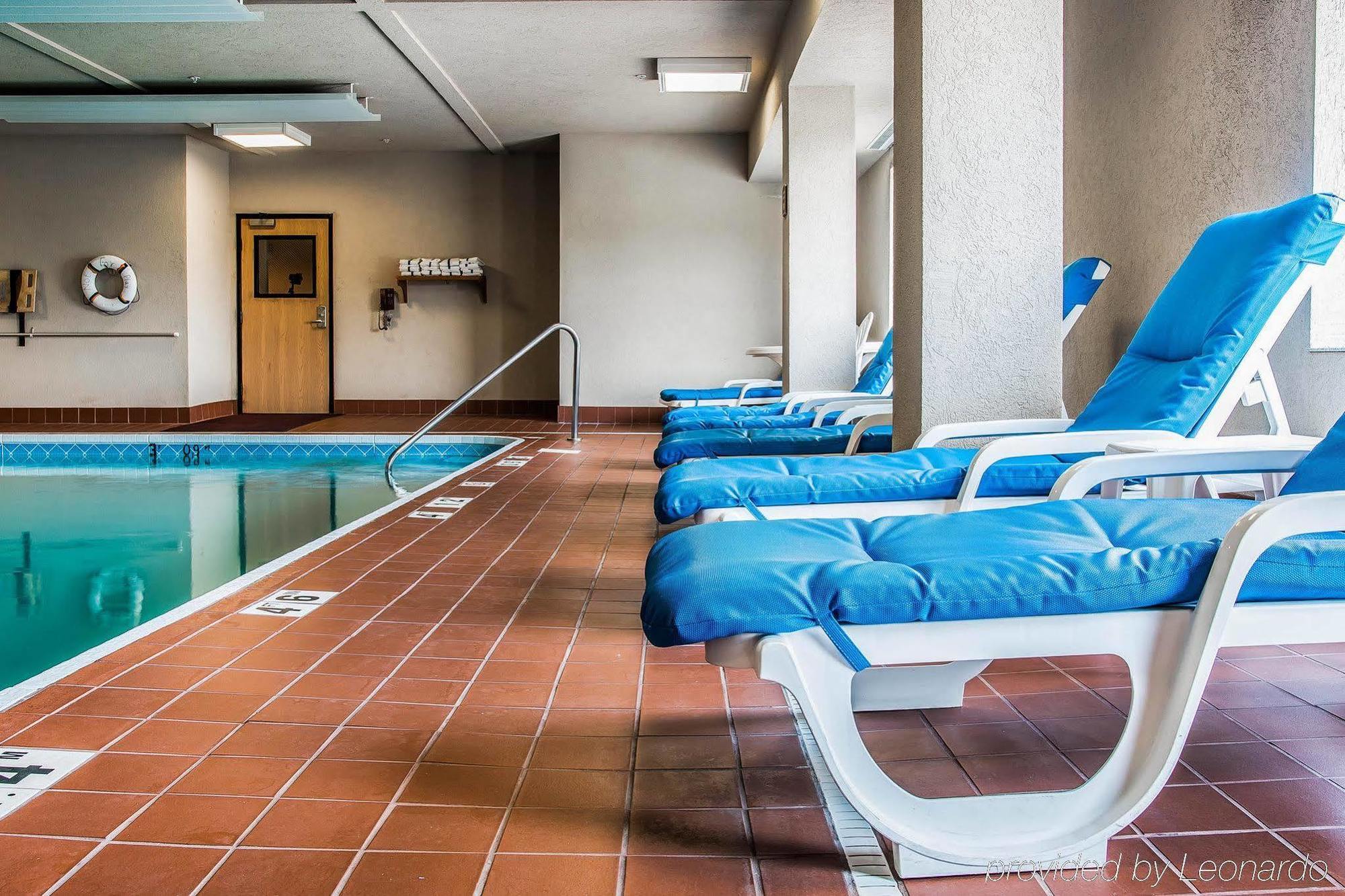Comfort Suites South Haven Near I-96 Eksteriør bilde